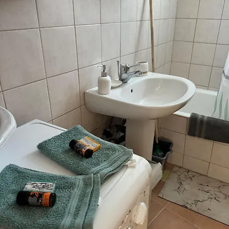 Peaceful Private Retreat In Countryside Prázdninový dům *